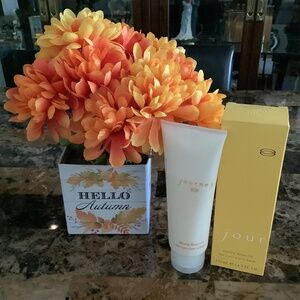 Mary Kay Rare Journey Silkening Shower Gel 4.5 FL OZ